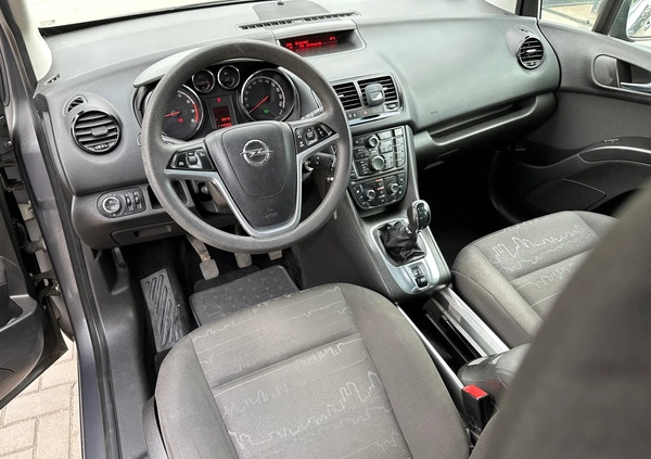 Opel Meriva cena 21900 przebieg: 114000, rok produkcji 2010 z Jędrzejów małe 704